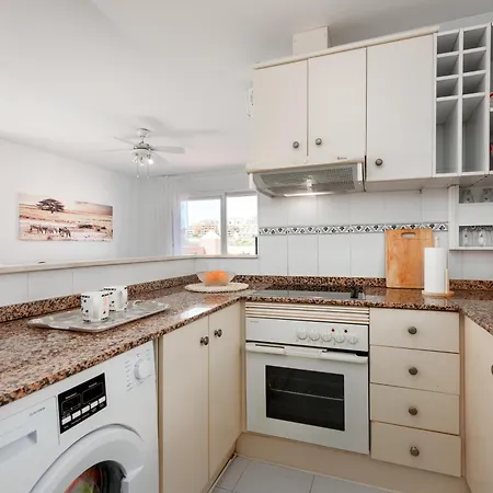 Superb 2 Beds Penthouse Duquesa Port Apartamento