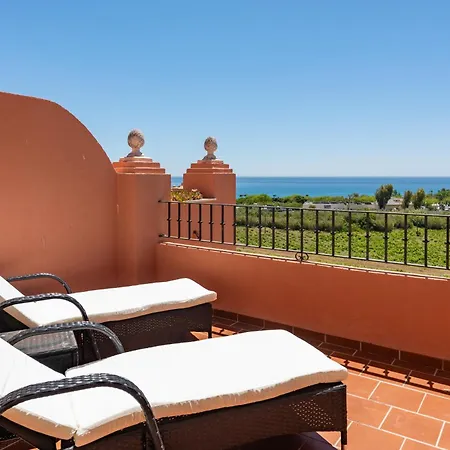 Superb 2 Beds Penthouse Duquesa Port Apartamento *