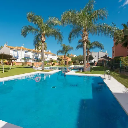 Superb 2 Beds Penthouse Duquesa Port Apartamento *